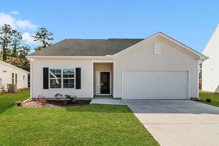 135 Dorian Loop — Photo 1