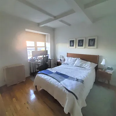 Rented by Green Home NY Realty LLC | media 9