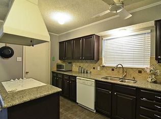 2413 Parkwood Dr, Grand Prairie, TX 75050