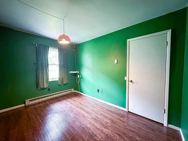 200 Oakley Dr — Photo 23
