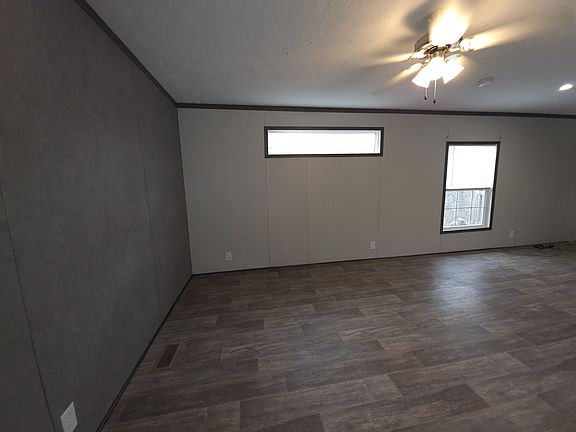 5th image of 152 Songbird Ln