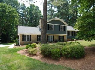 6706 Brookmeade Pl, Raleigh, NC 27612