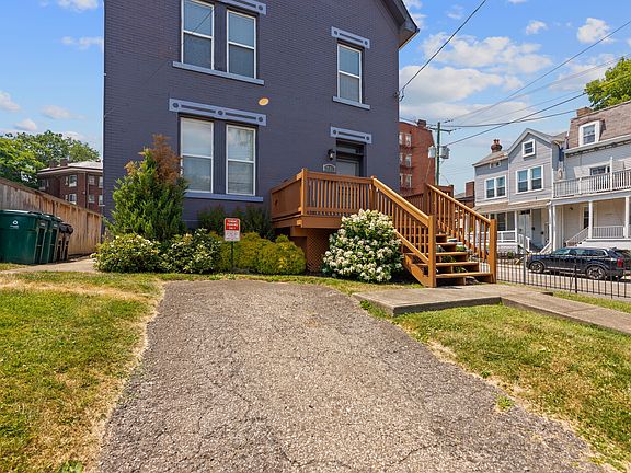 2nd image of 2561 Ingleside Ave #2