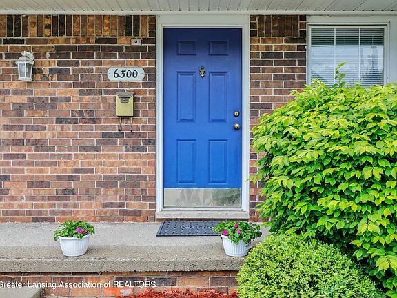 3rd image of 6300 Beechfield Dr #87