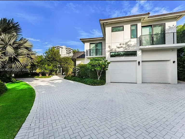 2801 Flamingo Dr — Photo 27