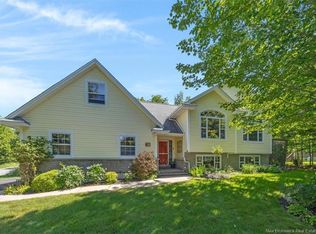 25 Carriage Way, Rothesay, NB E2E 0C8