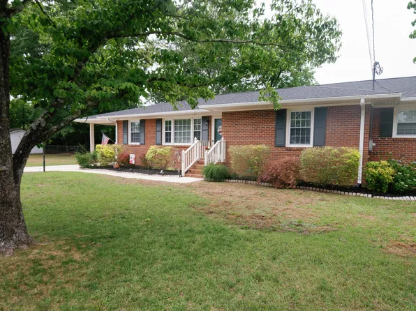 1110 N Park Ave, Dunn, NC 28334