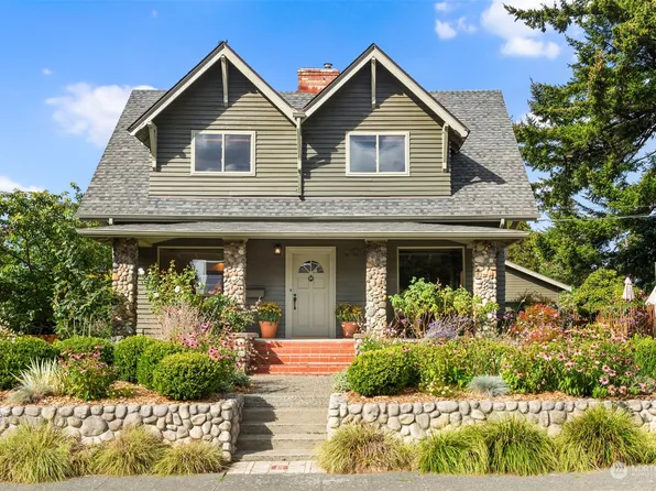 5022 SW Waite Street, Seattle, WA 98116