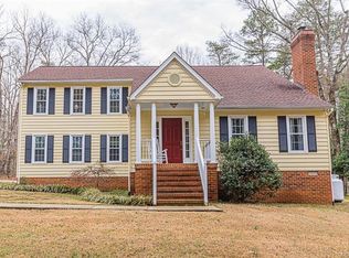 1861 Wicker Woods Dr, Maidens, VA 23102