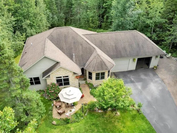 42 Molly Ln, Esko, MN 55733