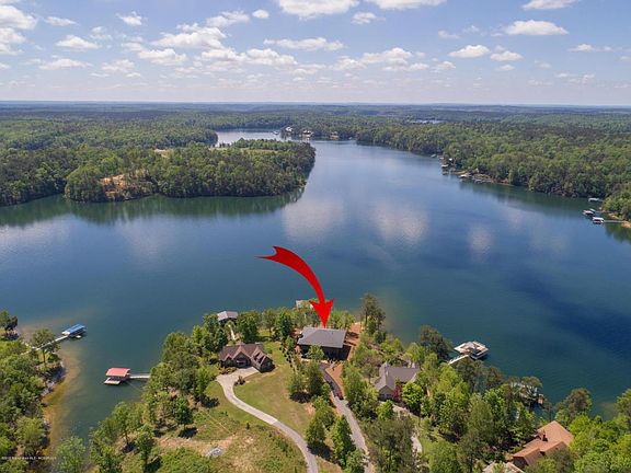 Image 4: Lake Location