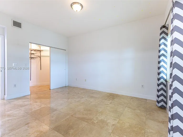 3330 NE 190th St #1112 — Photo 13