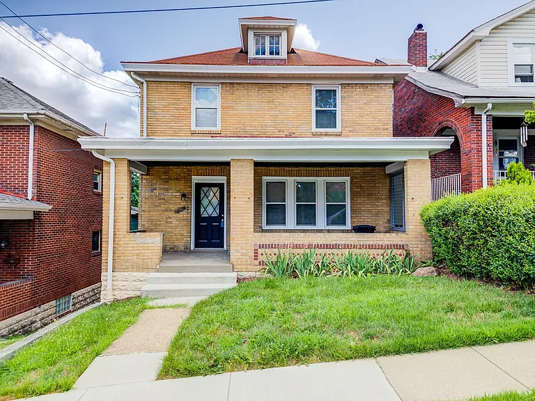 1121 Bellaire Ave — Photo 7