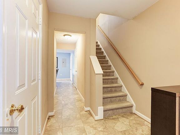Foyer with 12" tiling thru out on entry level