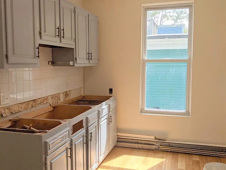 50 Cameron Ave #2 — Photo 1