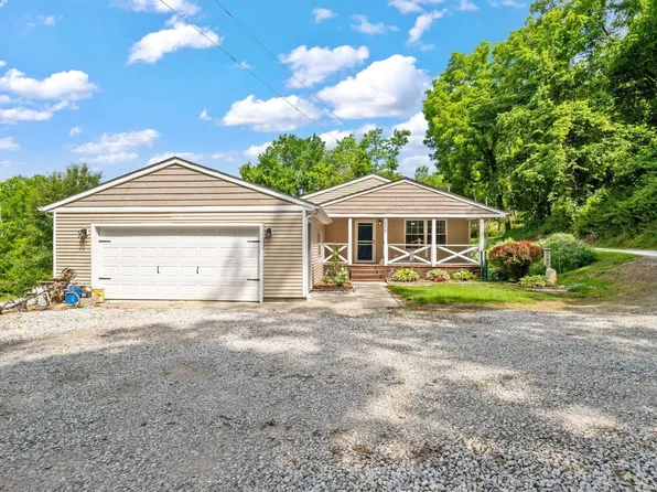 2339 Pumpkinvine Rd SE, Lancaster, OH 43130