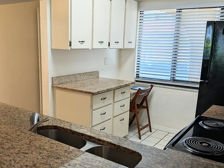 9871 Citadel Ln — Photo 6