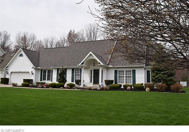 1st image of 402 Nantucket Dr
