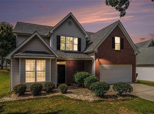 2289 Pate Brook Rd, Snellville, GA 30078