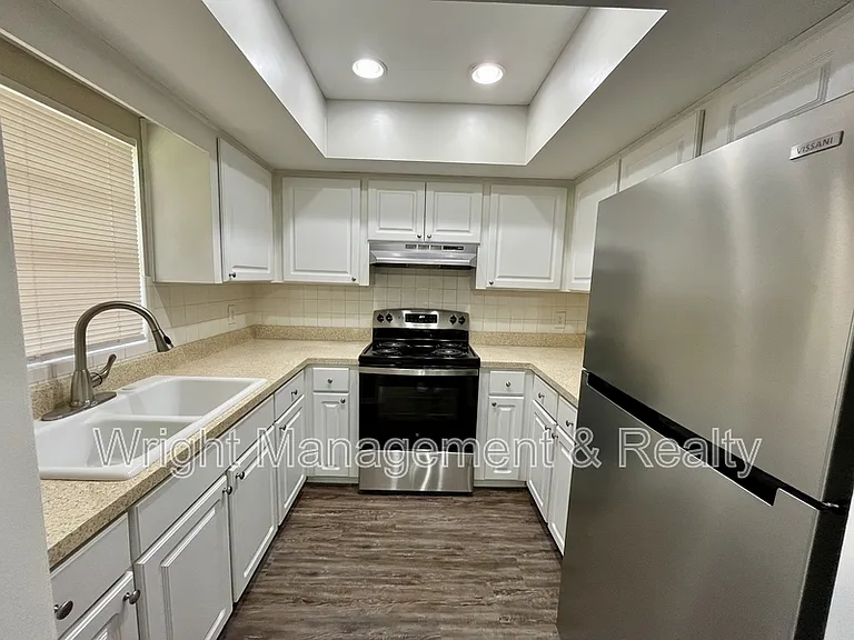 505 S Westland Ave #D — Photo 5