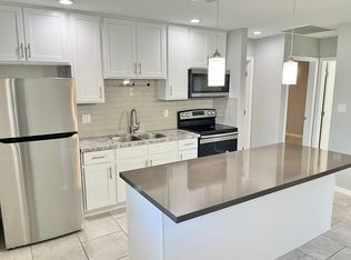 3208 N 37th St APT 7, Phoenix, AZ 85018