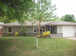 1414 Cheyenne Dr, Enid, OK 73703