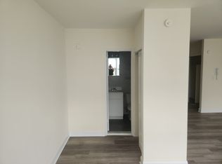 87-15 165th St #6H, Jamaica, NY 11432