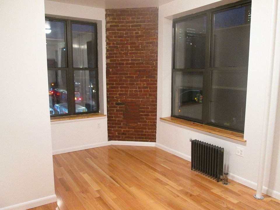 1st image of 1621 Lexington Ave #2FN