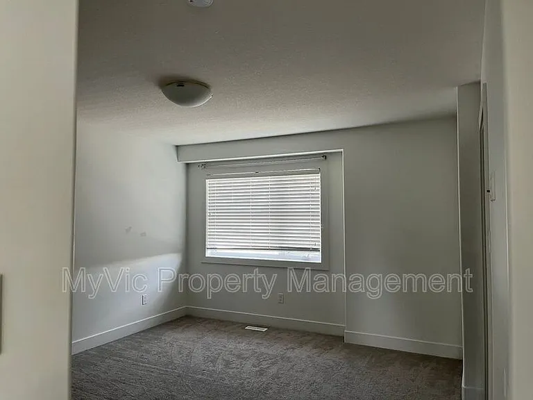 8724 150th St NW #UPPER — Photo 6