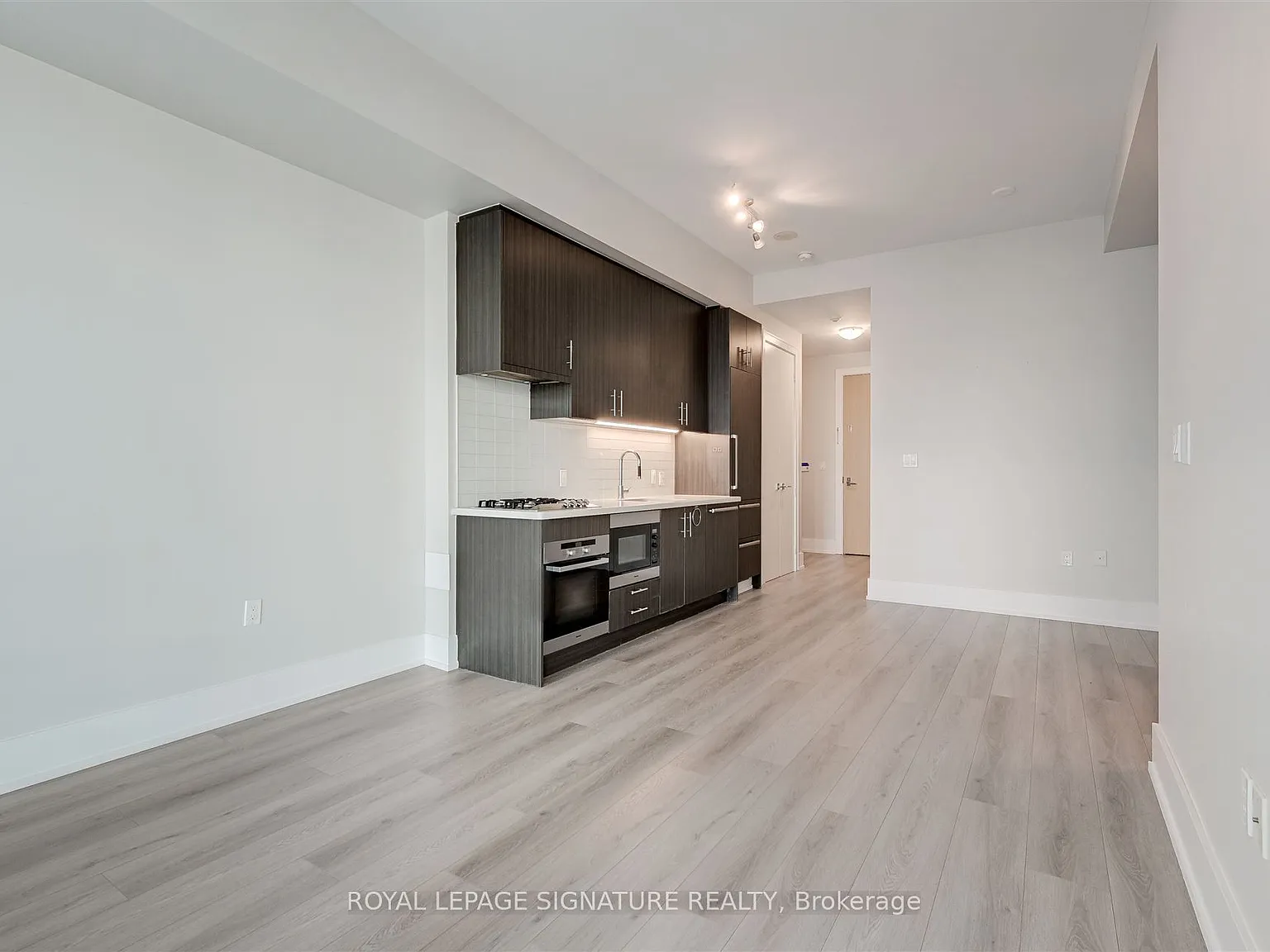 1 bed, $2,500 — Photo 2