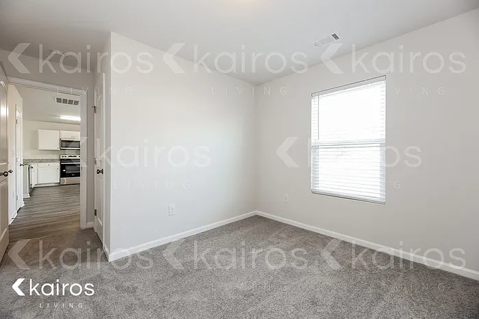 814 Vistamount Path — Photo 11