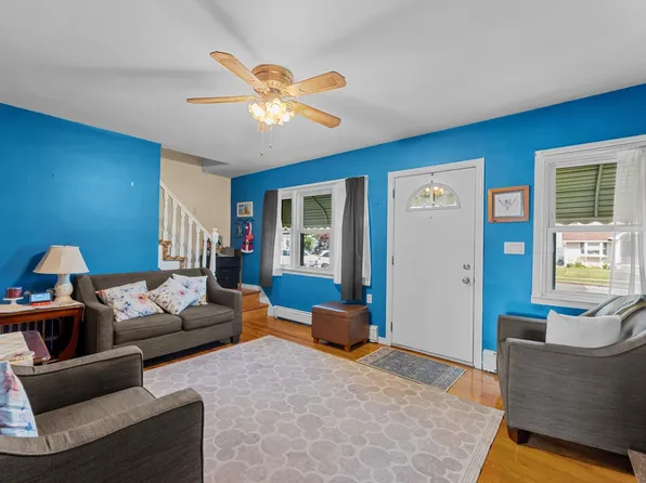 1 Horton Road, Valley Stream, NY 11581