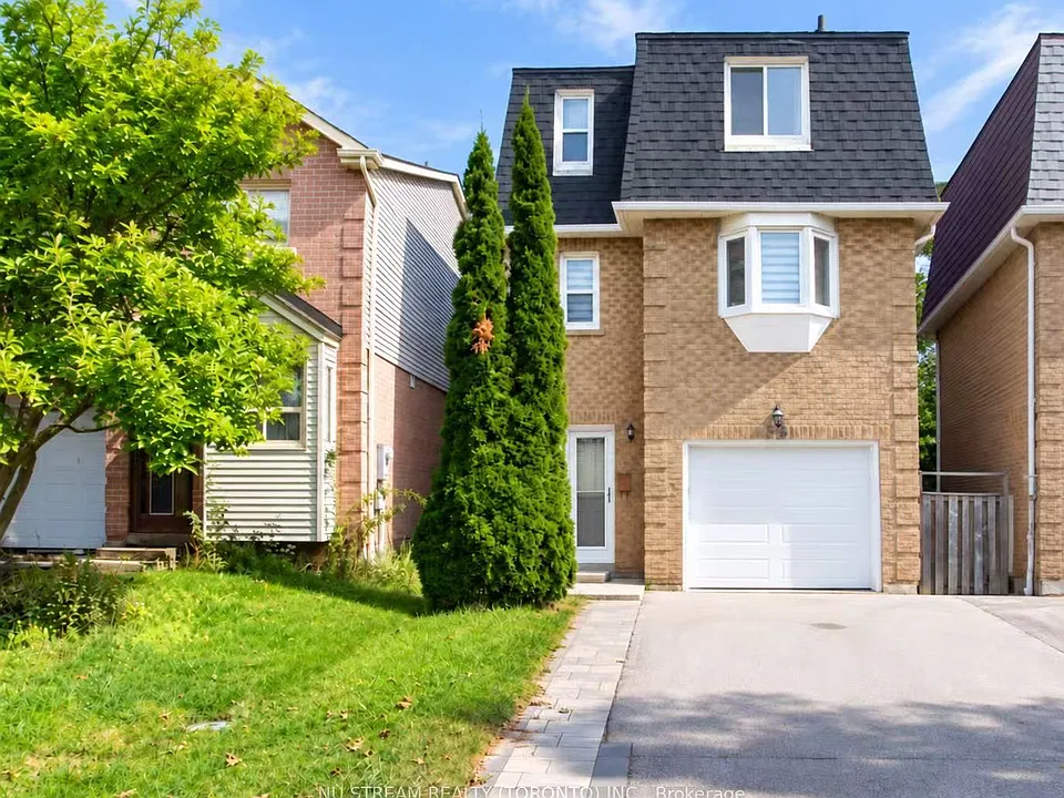 35 Crown Acres Ct