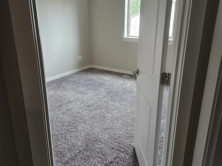 13714 NE 64th Cir — Photo 14