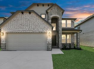 12027 Maple Oak Dr, Houston, TX 77066