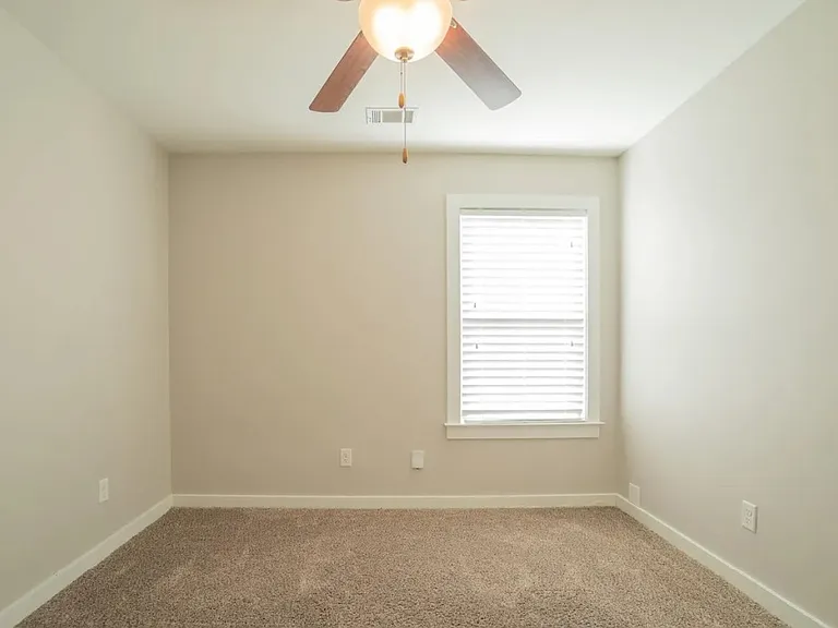 6609 Rock Ledge Rd — Photo 19