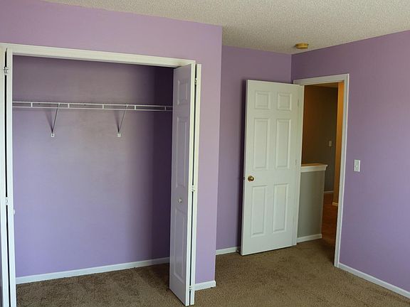 5th image of 15300 Dundee Ct