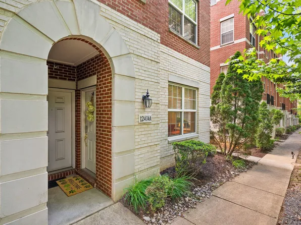 12414 Liberty Bridge Rd #A, Fairfax, VA 22033