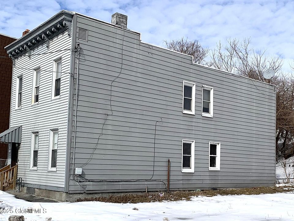 2nd image of 247 Elk Street