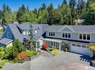 9223 Allens Cove Ln NE, Bainbridge Island, WA 98110