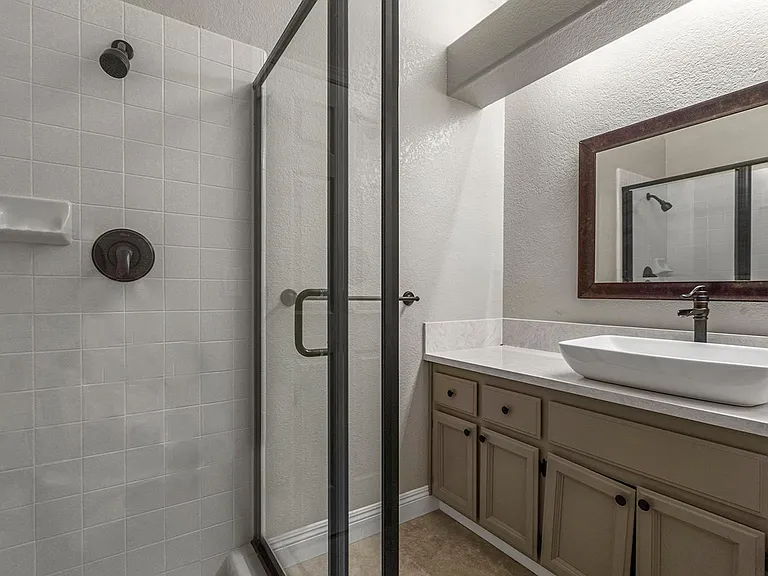 129 Biscayne Way — Photo 38