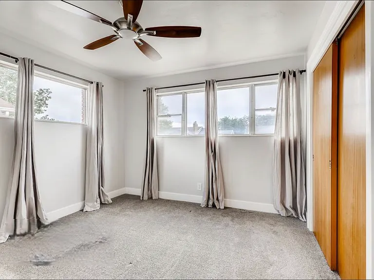 623 S 560 E — Photo 19