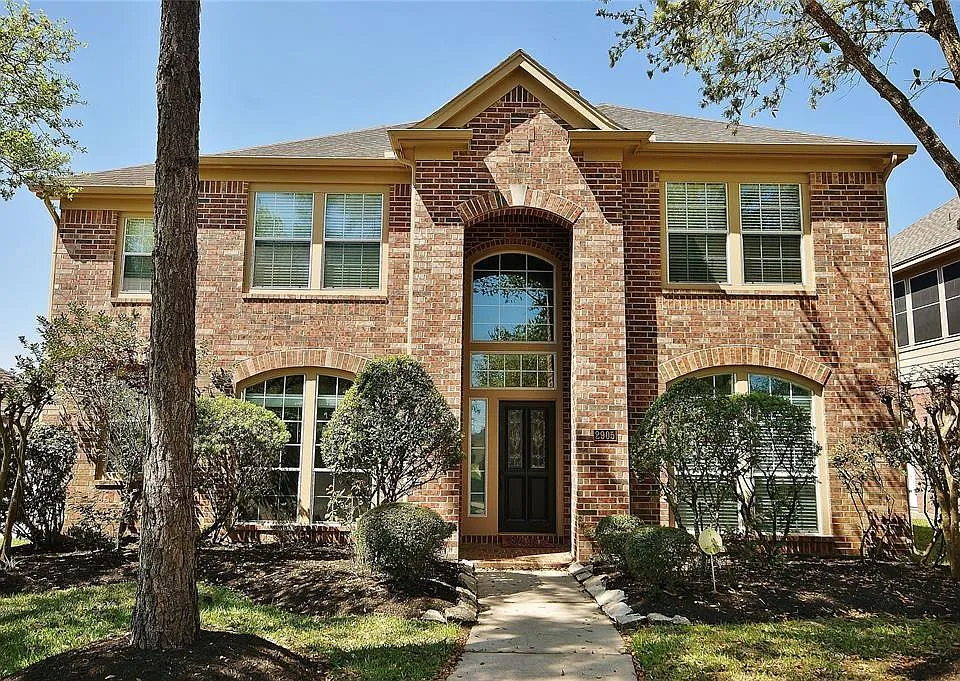 2905 Autumn Creek Dr
