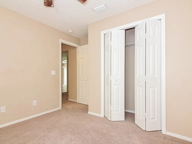 8713 Morrison Oaks Ct — Photo 14