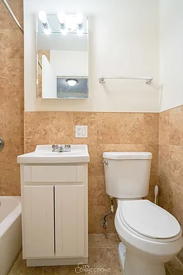 Rented by City Connections Realty | media 28