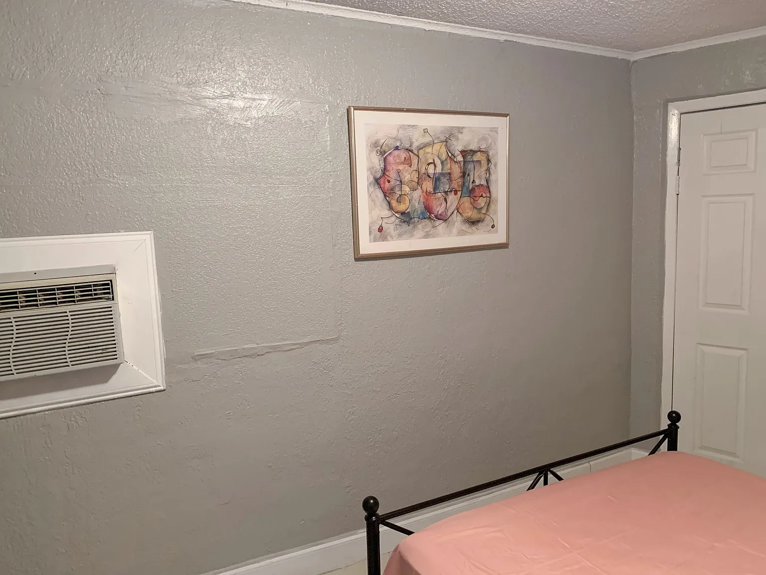 4 bed, 2.0 bath, 1586 sqft, $1,139 — Photo 2