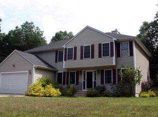 232 Cossaduck Hill Rd, North Stonington, CT 06359