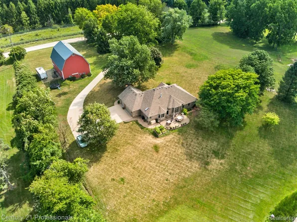 5675-36 Mile Rd, Romeo, MI 48065