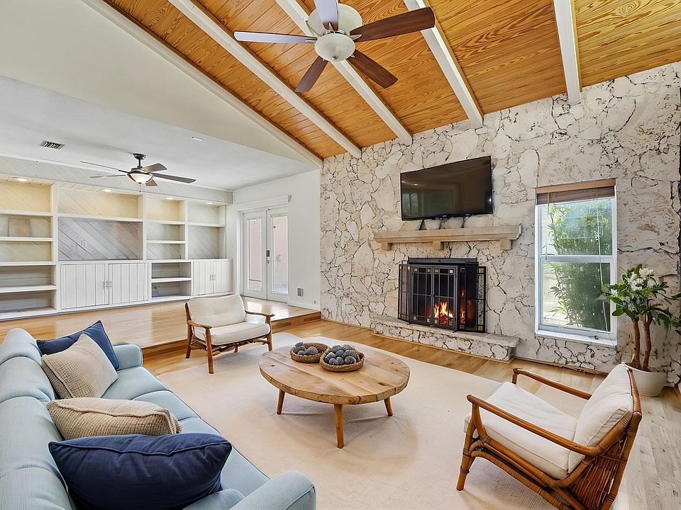 1st image of 11451 NW 30th Street