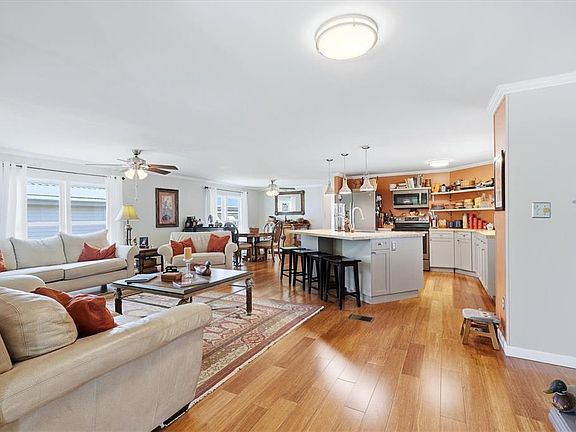 5th image of 4619 15th Street Ct E